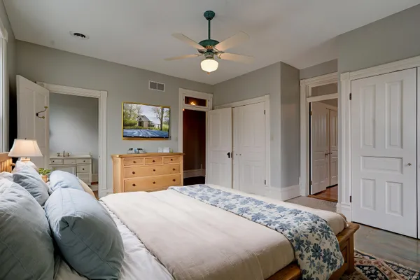 $1,150,000 | 9555 South 475 East, Ferdinand, IN 47532