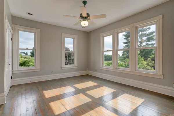 $1,150,000 | 9555 South 475 East, Ferdinand, IN 47532