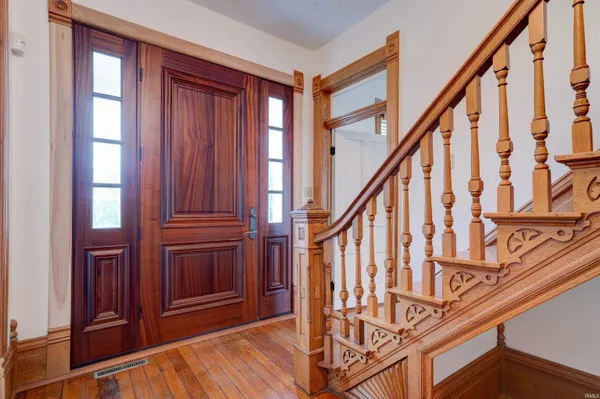 $1,150,000 | 9555 South 475 East, Ferdinand, IN 47532