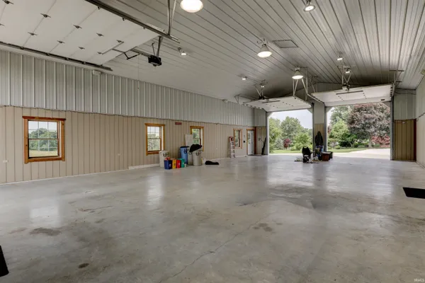$1,150,000 | 9555 South 475 East, Ferdinand, IN 47532