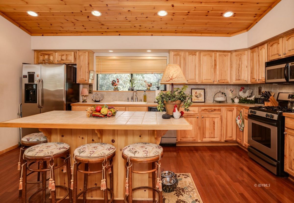 25451 Glen Road Idyllwild, CA 92549 - Photo 14 of 41 Untitled