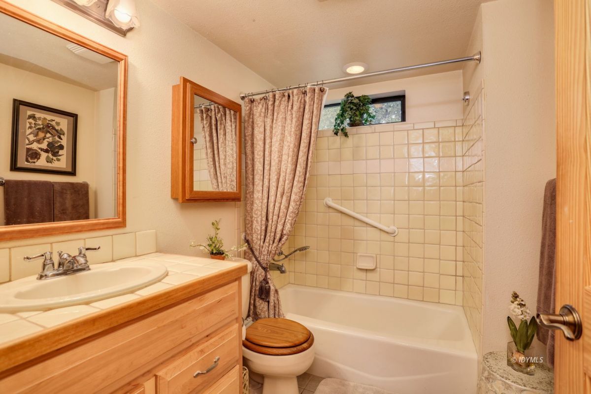 25451 Glen Road Idyllwild, CA 92549 - Photo 20 of 41 Untitled