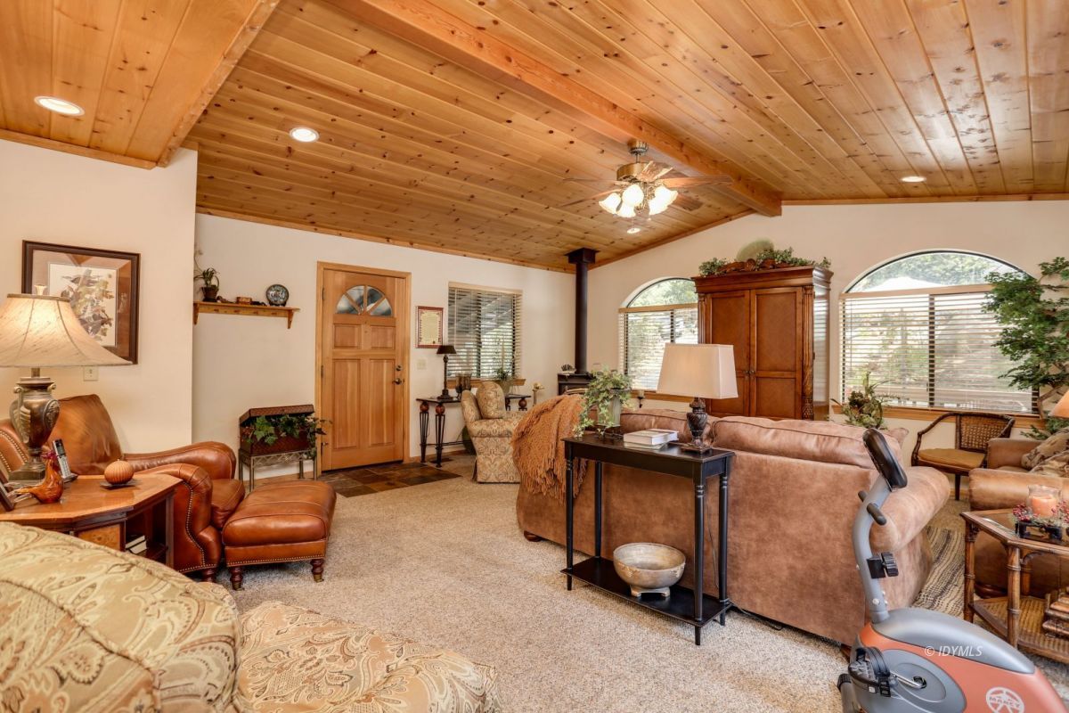 25451 Glen Road Idyllwild, CA 92549 - Photo 8 of 41 Untitled