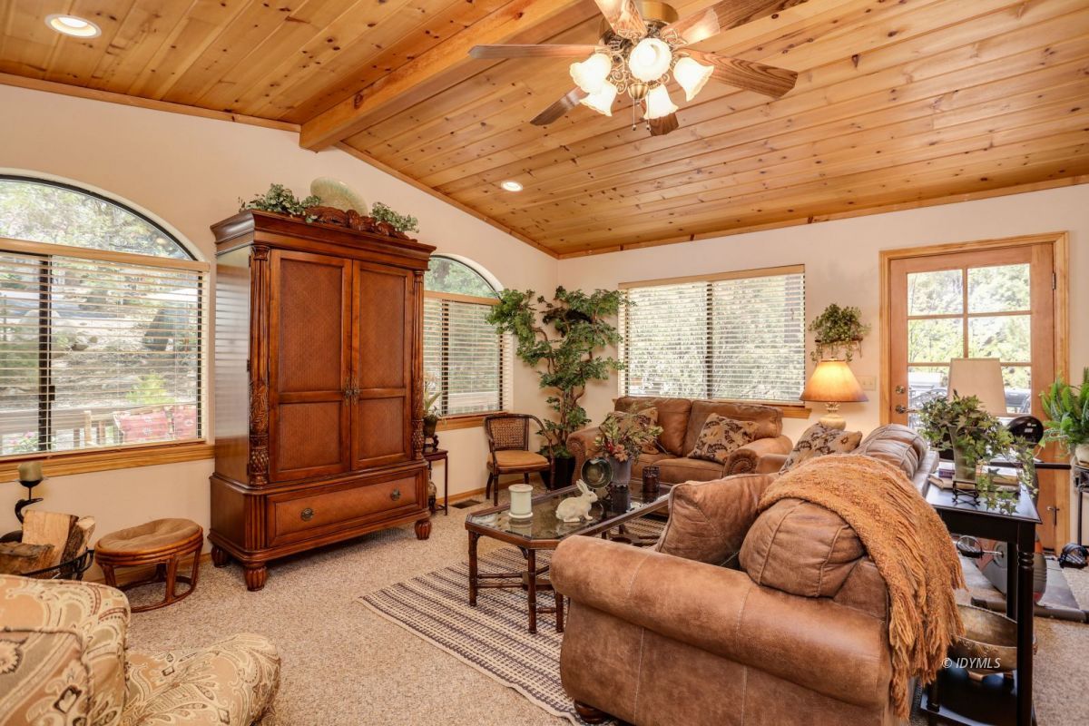25451 Glen Road Idyllwild, CA 92549 - Photo 10 of 41 Untitled