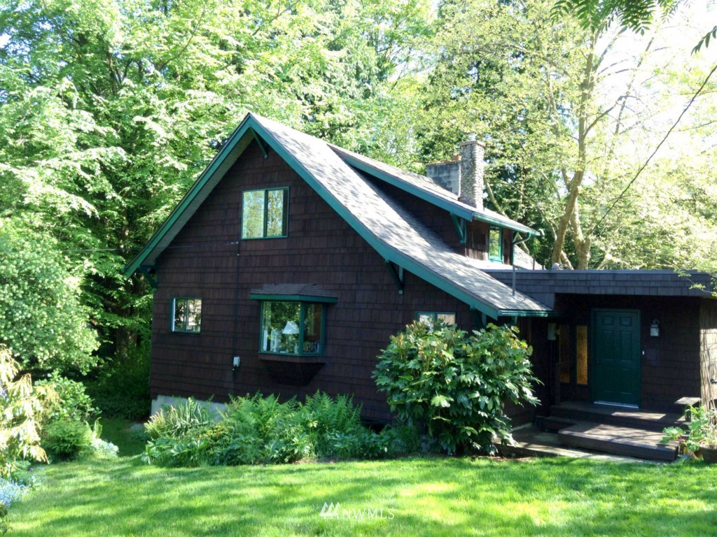 9235 Northeast 175th Street Bothell, WA 98011 - Photo 1 of 15 Gallery Image 1