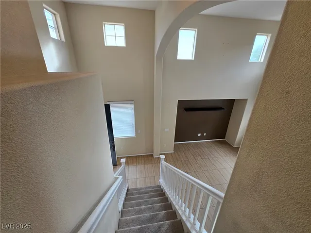 $2,000 | 10601 Cave Ridge Street, Las Vegas, NV 89179