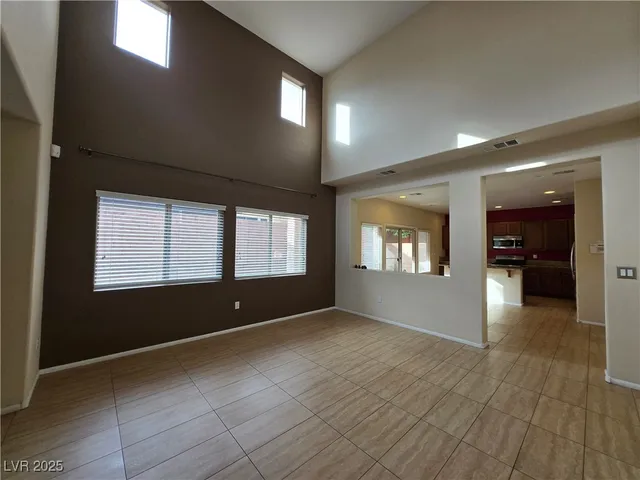 $2,000 | 10601 Cave Ridge Street, Las Vegas, NV 89179