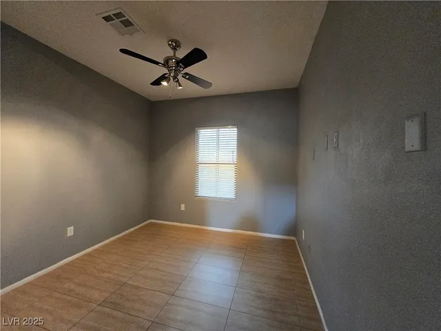 $2,000 | 10601 Cave Ridge Street, Las Vegas, NV 89179