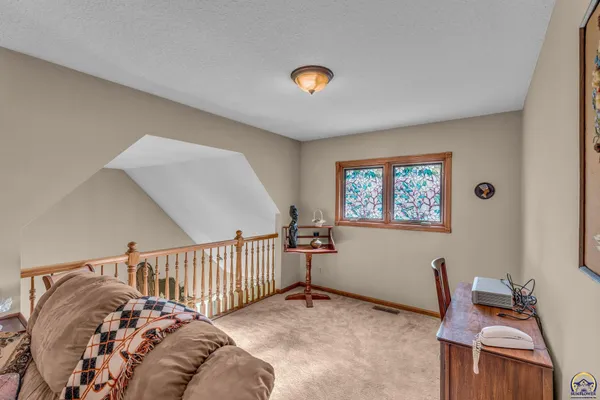 $620,000 | 10125 Saddle Creek Drive, Harveyville, KS 66431