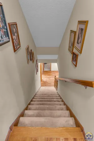 $620,000 | 10125 Saddle Creek Drive, Harveyville, KS 66431