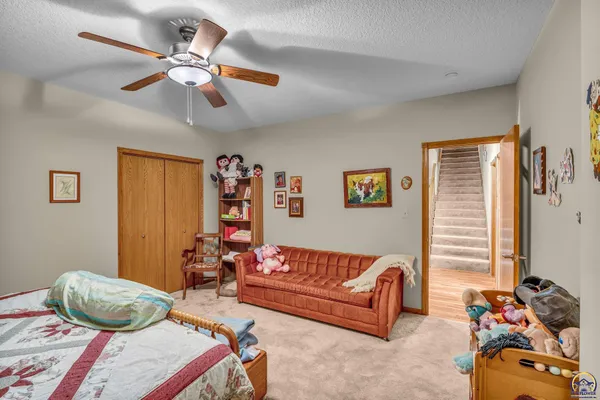 $620,000 | 10125 Saddle Creek Drive, Harveyville, KS 66431