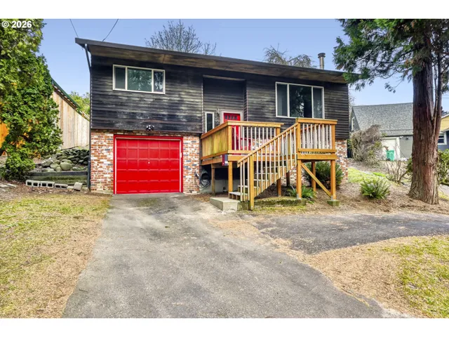 $429,000 | 223 Southwest Taylors Ferry Road, Portland, OR 97219