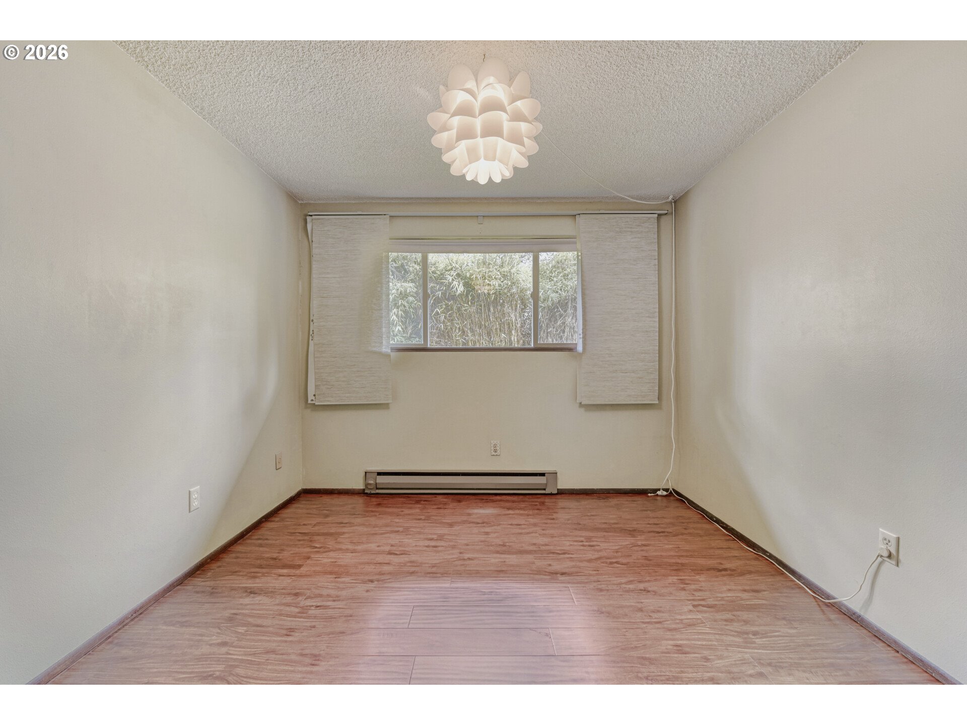 223 Southwest Taylors Ferry Road Portland, OR 97219 - Photo 16 of 33