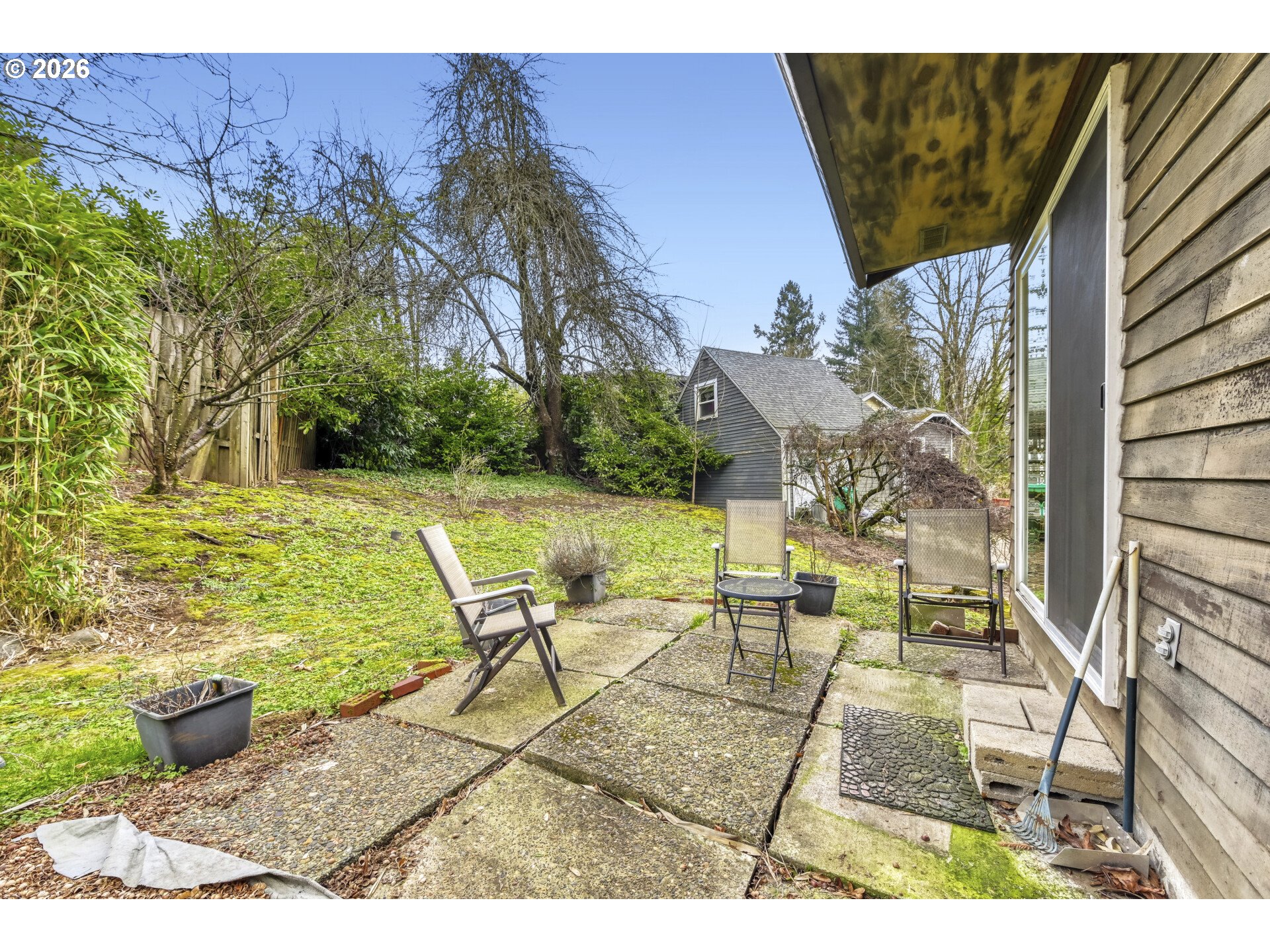 223 Southwest Taylors Ferry Road Portland, OR 97219 - Photo 26 of 33