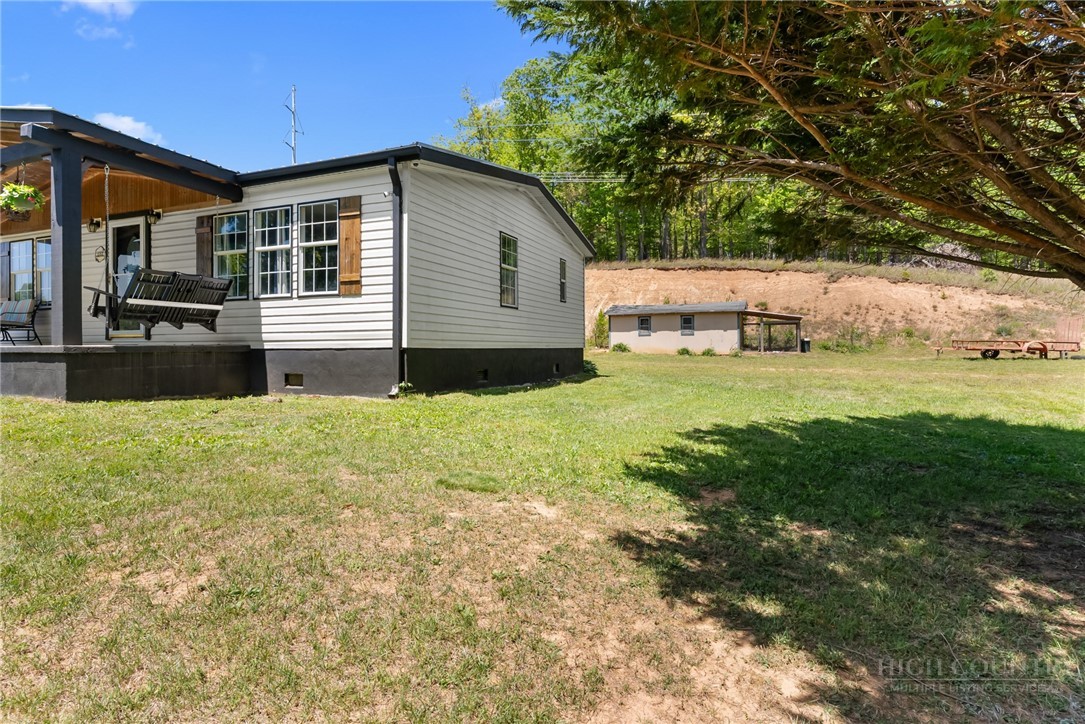 152 Pioneer Ridge Sparta, NC 28675 - Photo 34 of 48