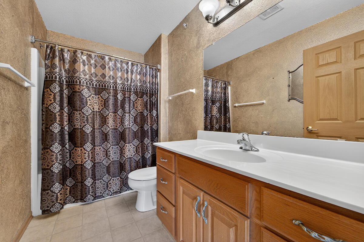4237 Taylor Harbor West, Unit 4 Mount Pleasant, WI 53403 - Photo 18 of 27 DSC00107