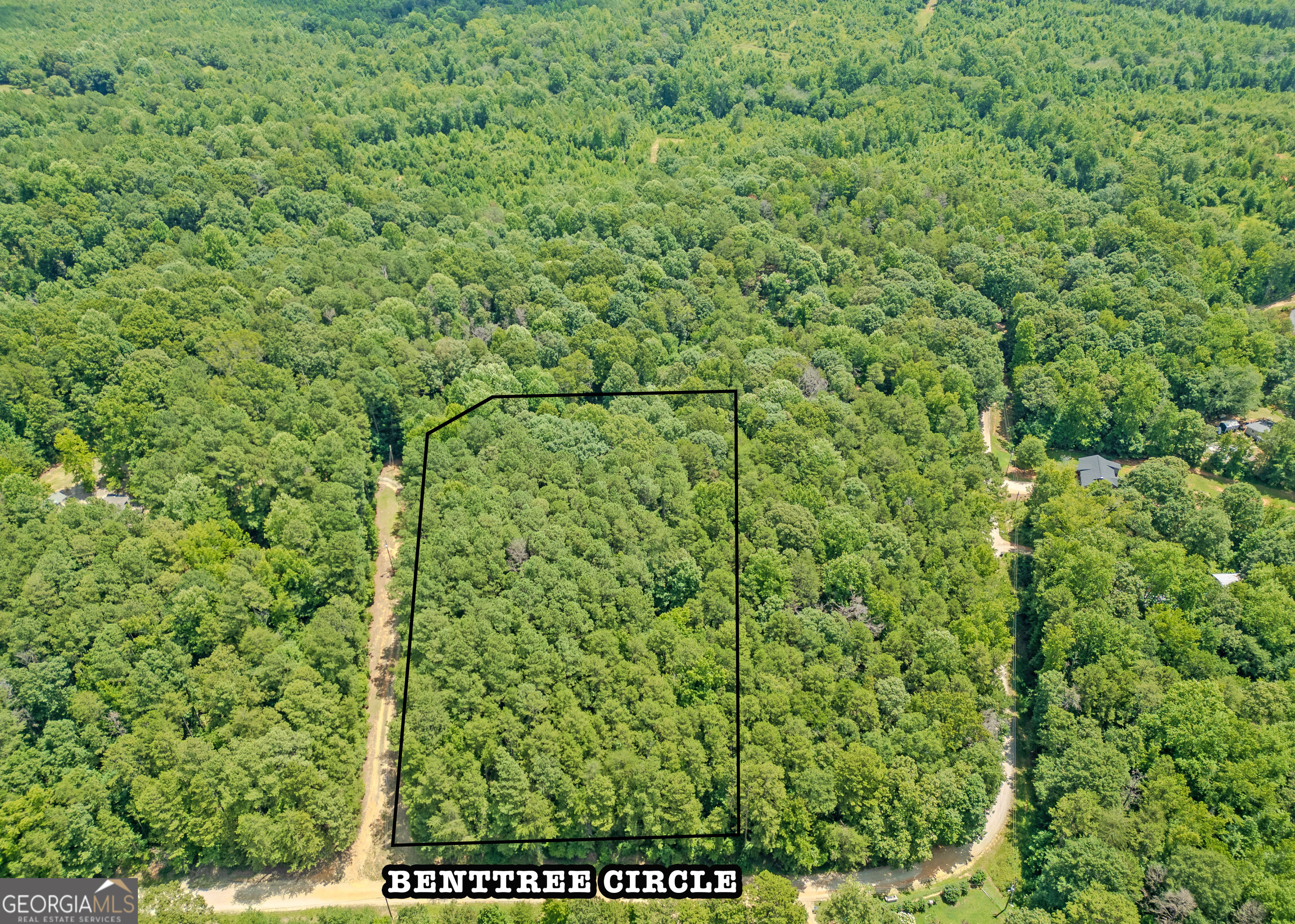 Lot 10 Benttree Circle Toccoa, GA 30577 - Photo 2 of 14 a view of a green field