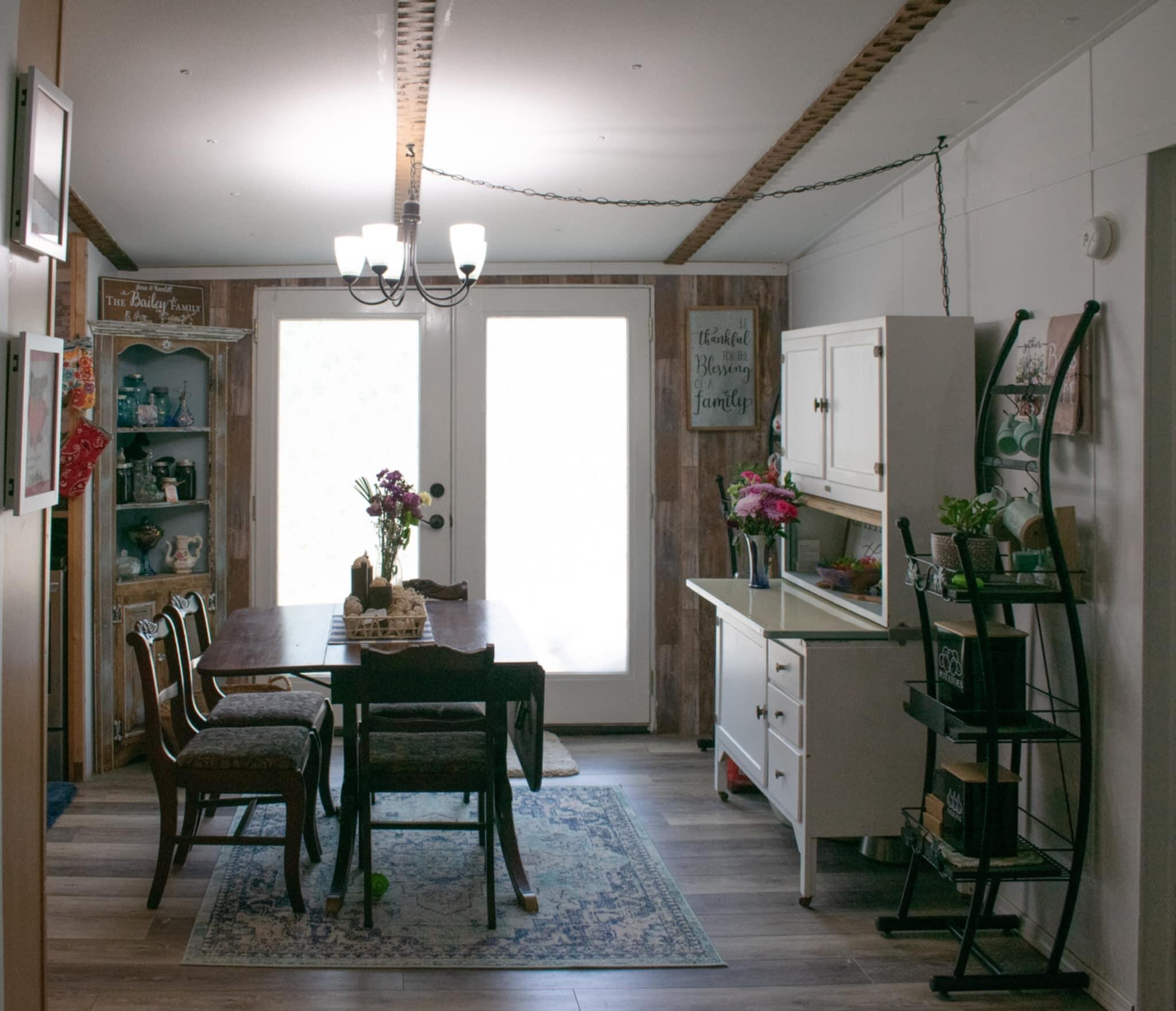 136 3rd Street Santee, SC 29142 - Photo 12 of 21 Breakfast area