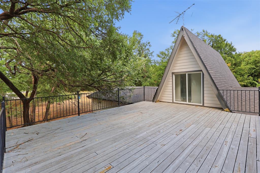 103 Calhoun Bend Azle, TX 76020 - Photo 25 of 32 Gallery Image 25