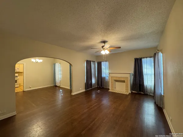 $1,500 | 842 Hammond Avenue, San Antonio, TX 78210