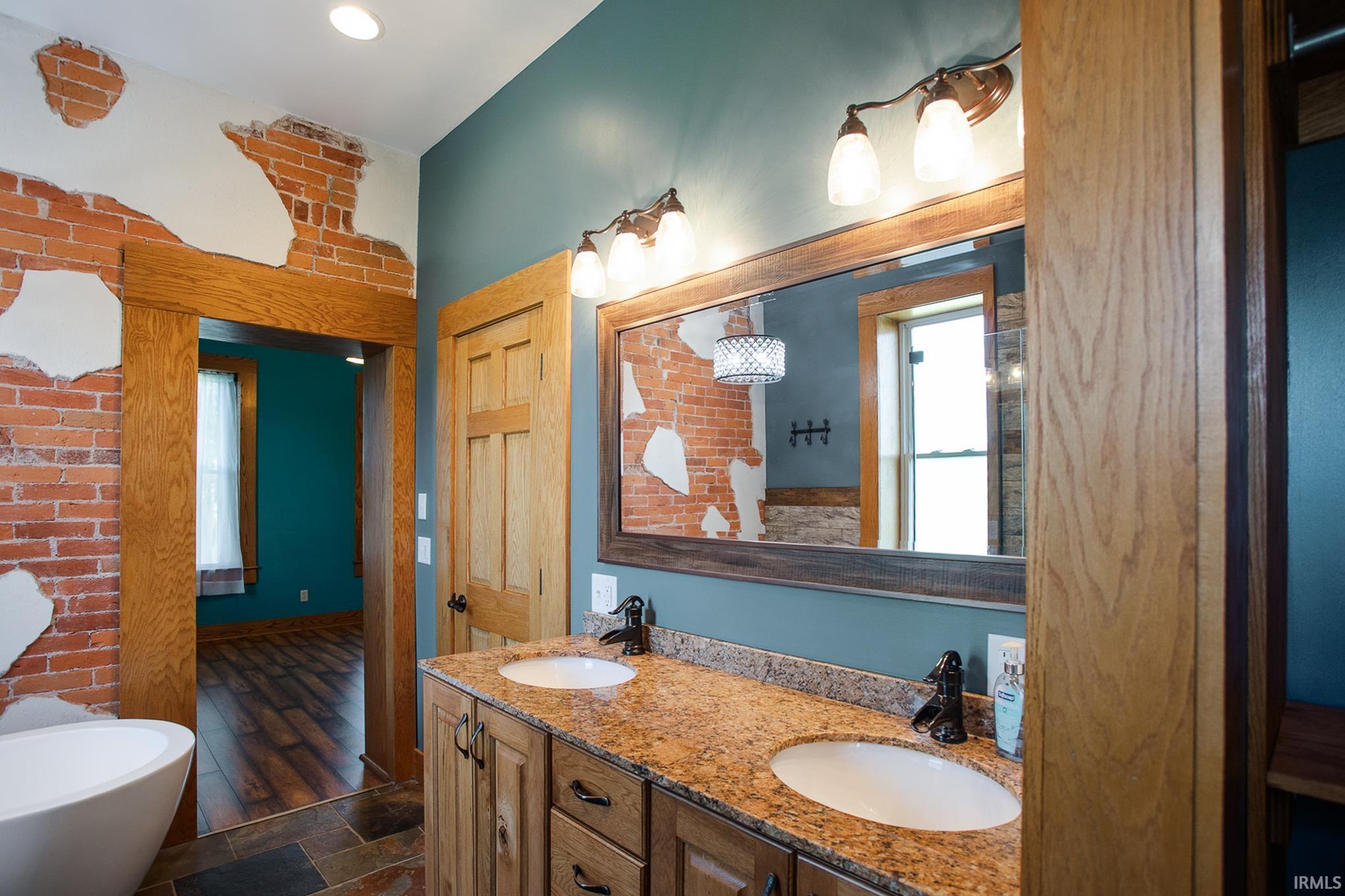 593 West 450 South Warren, IN 46792 - Photo 18 of 36