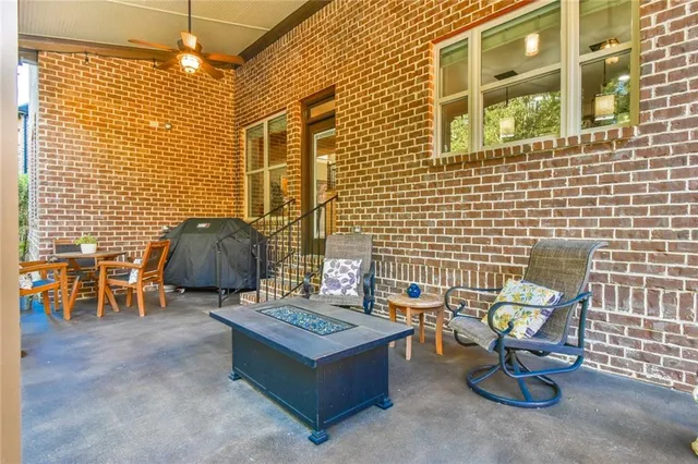 $1,100,000 | 2013 Skybrooke Lane, Hoschton, GA 30548