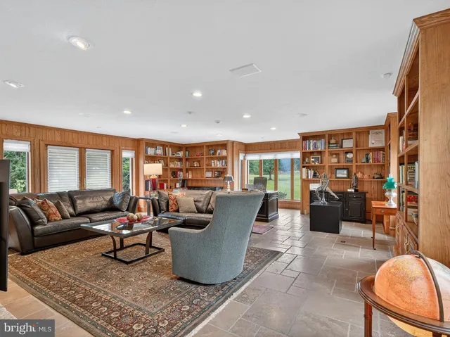 $2,450,000 | 844 Spruce Street, Annville, PA 17003