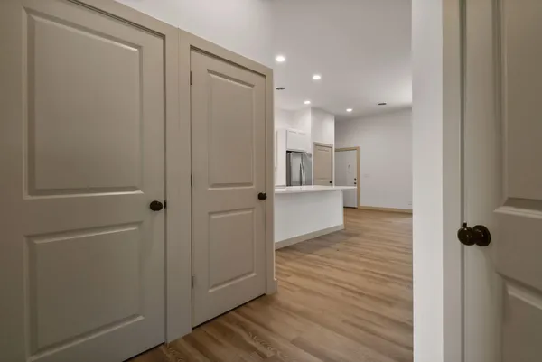 $1,500 | 410 Pine Lake Avenue, Unit F, La Porte, IN 46350