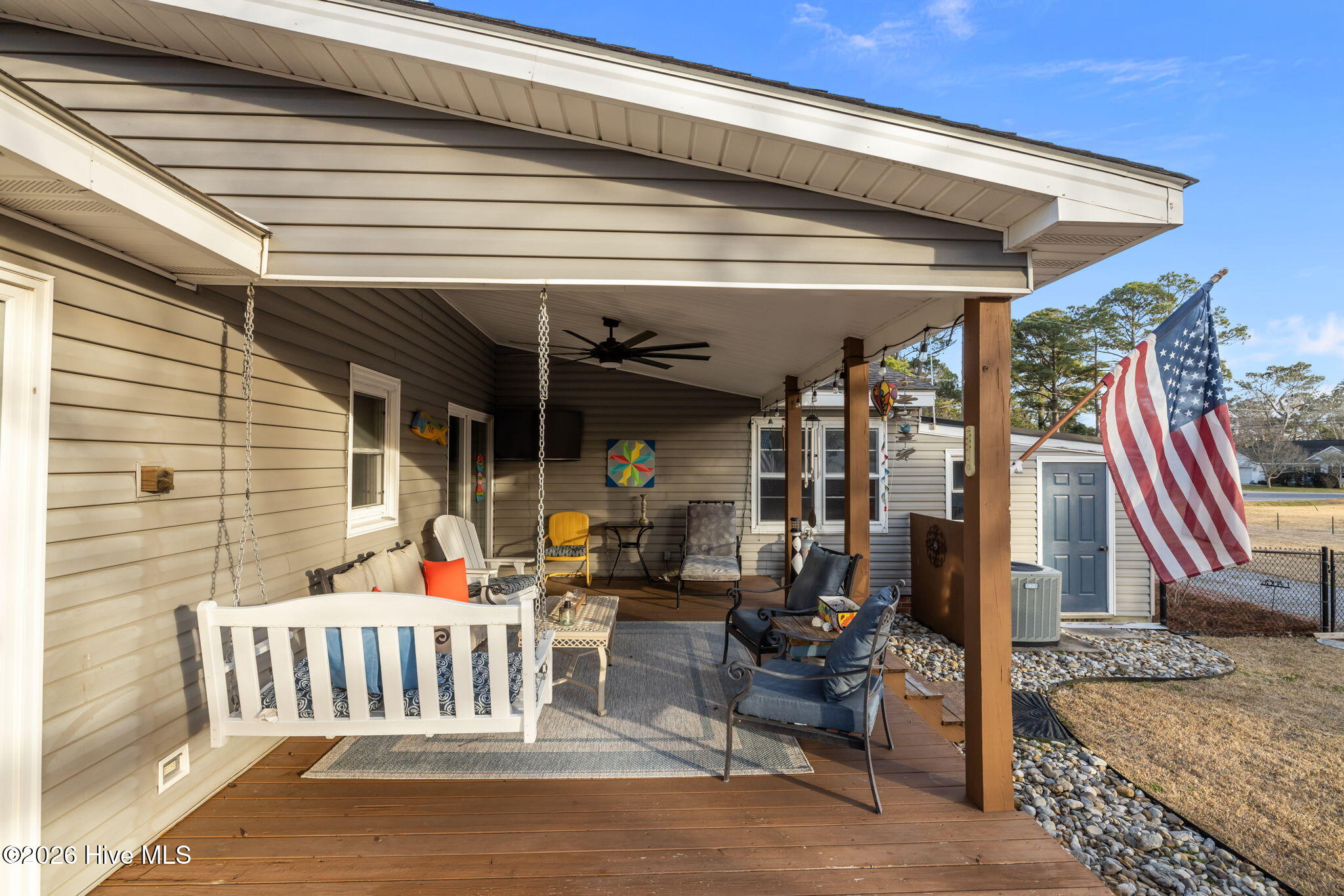 104 George Street Beaufort, NC 28516 - Photo 34 of 40 41-web-or-mls-1S3A0989