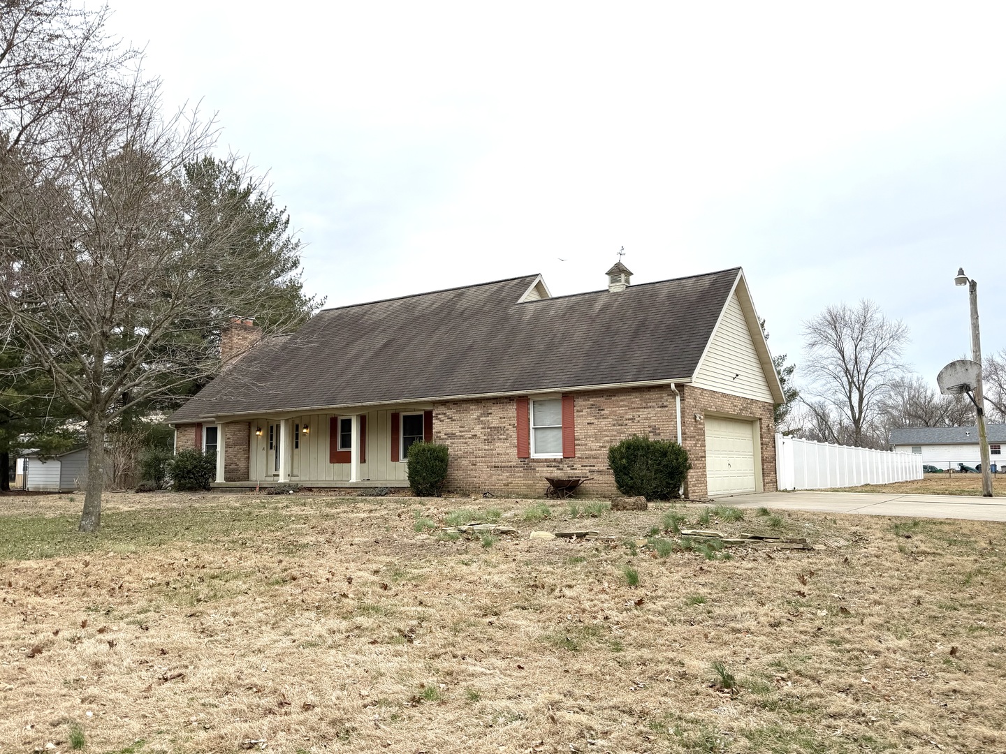 1867 Gragg Street Centralia, IL 62801 - Photo 2 of 30 a house with trees in the background
