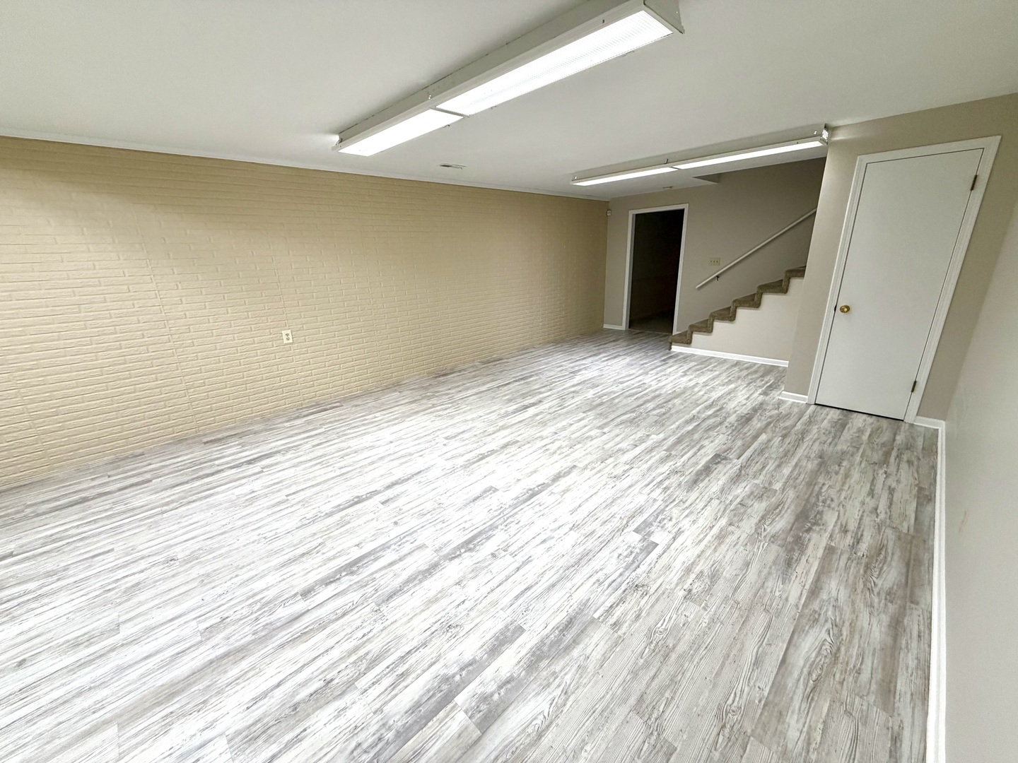 1867 Gragg Street Centralia, IL 62801 - Photo 24 of 30 a view of empty room with wooden floor