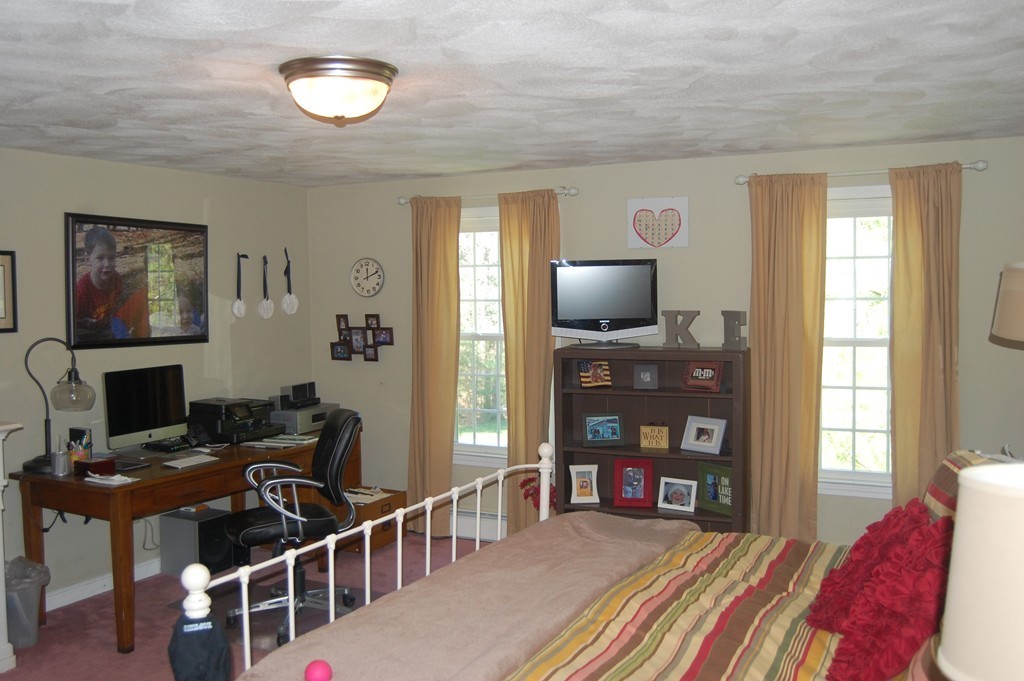 162 Hay Meadow Road North Andover, MA 01845 - Photo 21 of 30 Gallery Image 21