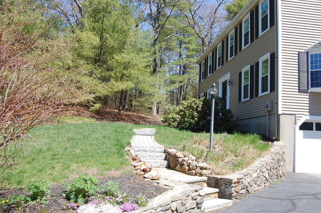 162 Hay Meadow Road North Andover, MA 01845 - Photo 29 of 30 Gallery Image 29