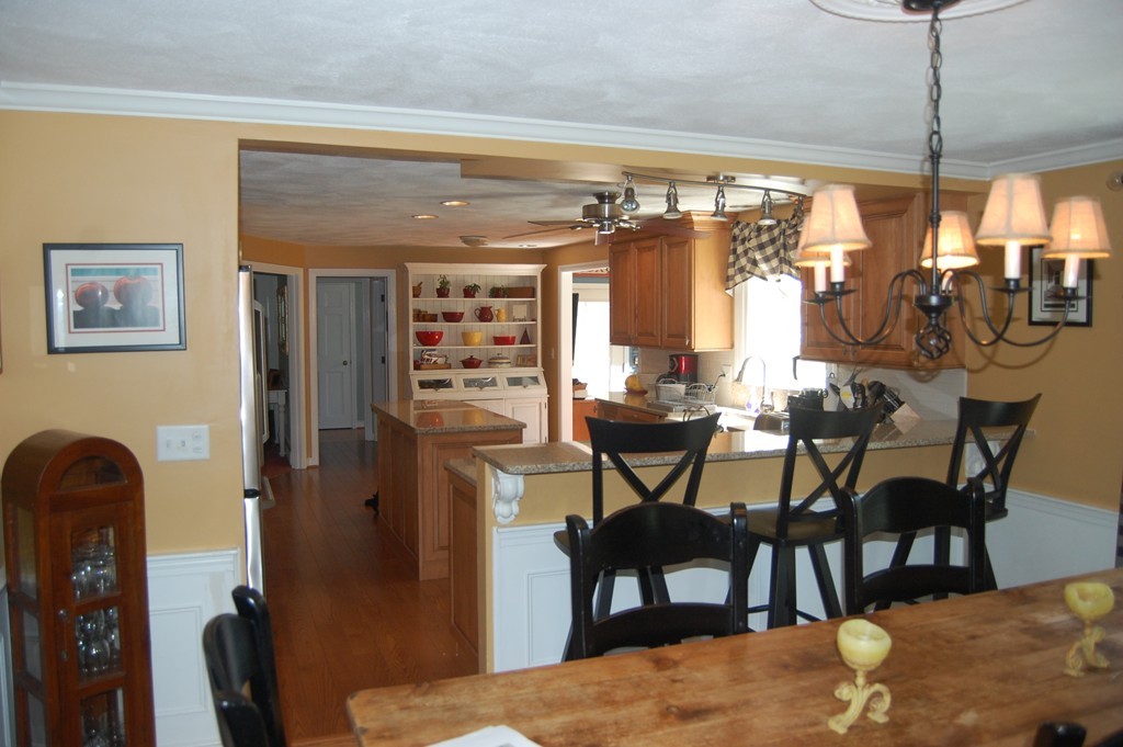 162 Hay Meadow Road North Andover, MA 01845 - Photo 4 of 30 Gallery Image 4