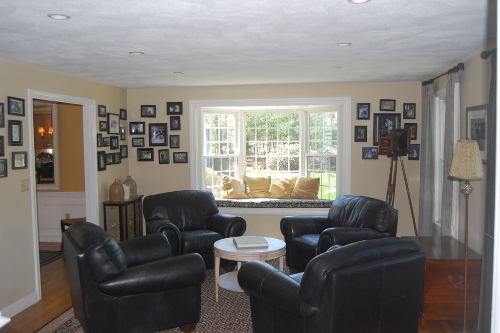162 Hay Meadow Road North Andover, MA 01845 - Photo 10 of 30 Gallery Image 10