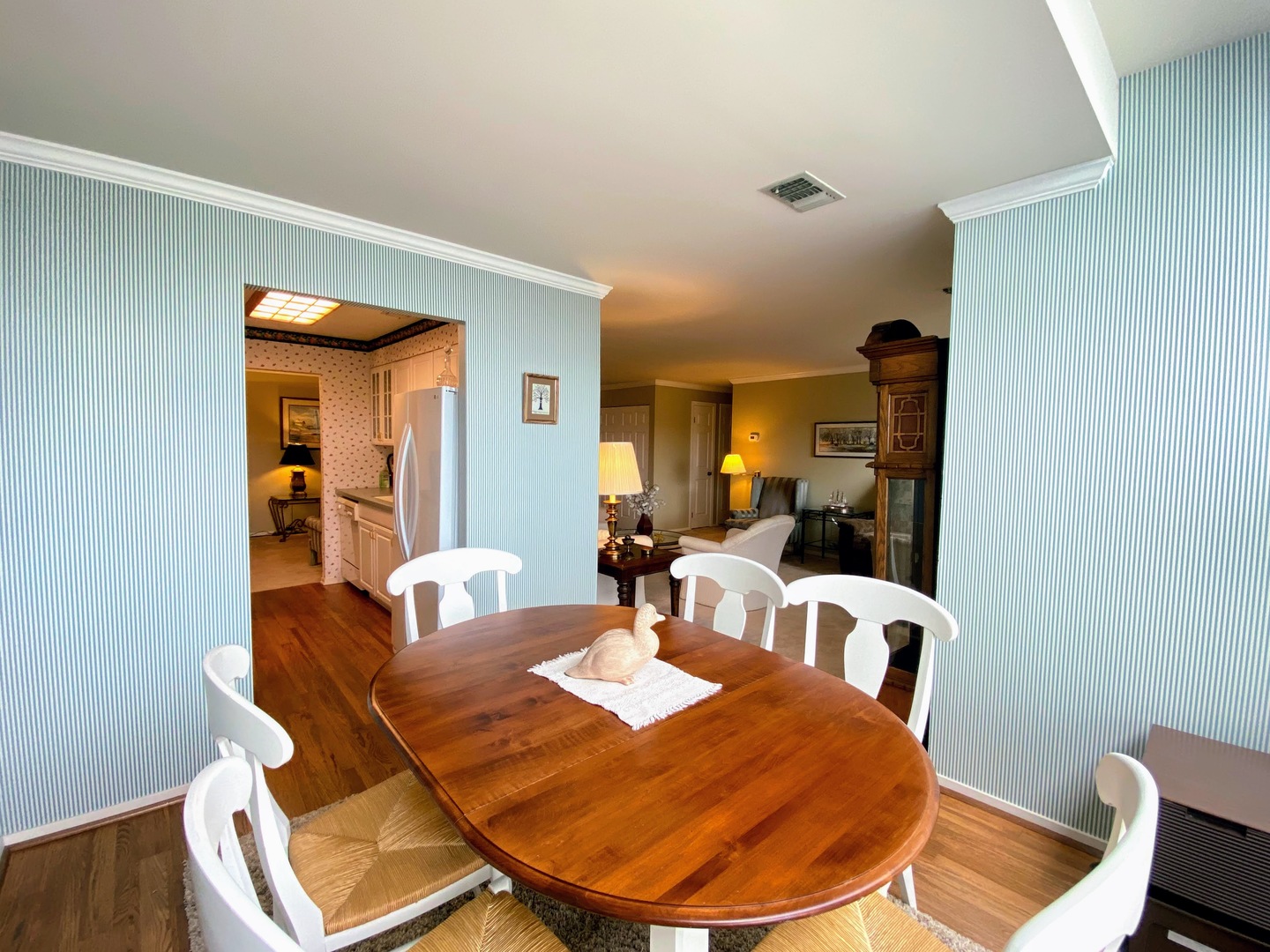 2200 Bouterse Street, Unit 407 Park Ridge, IL 60068 - Photo 12 of 30