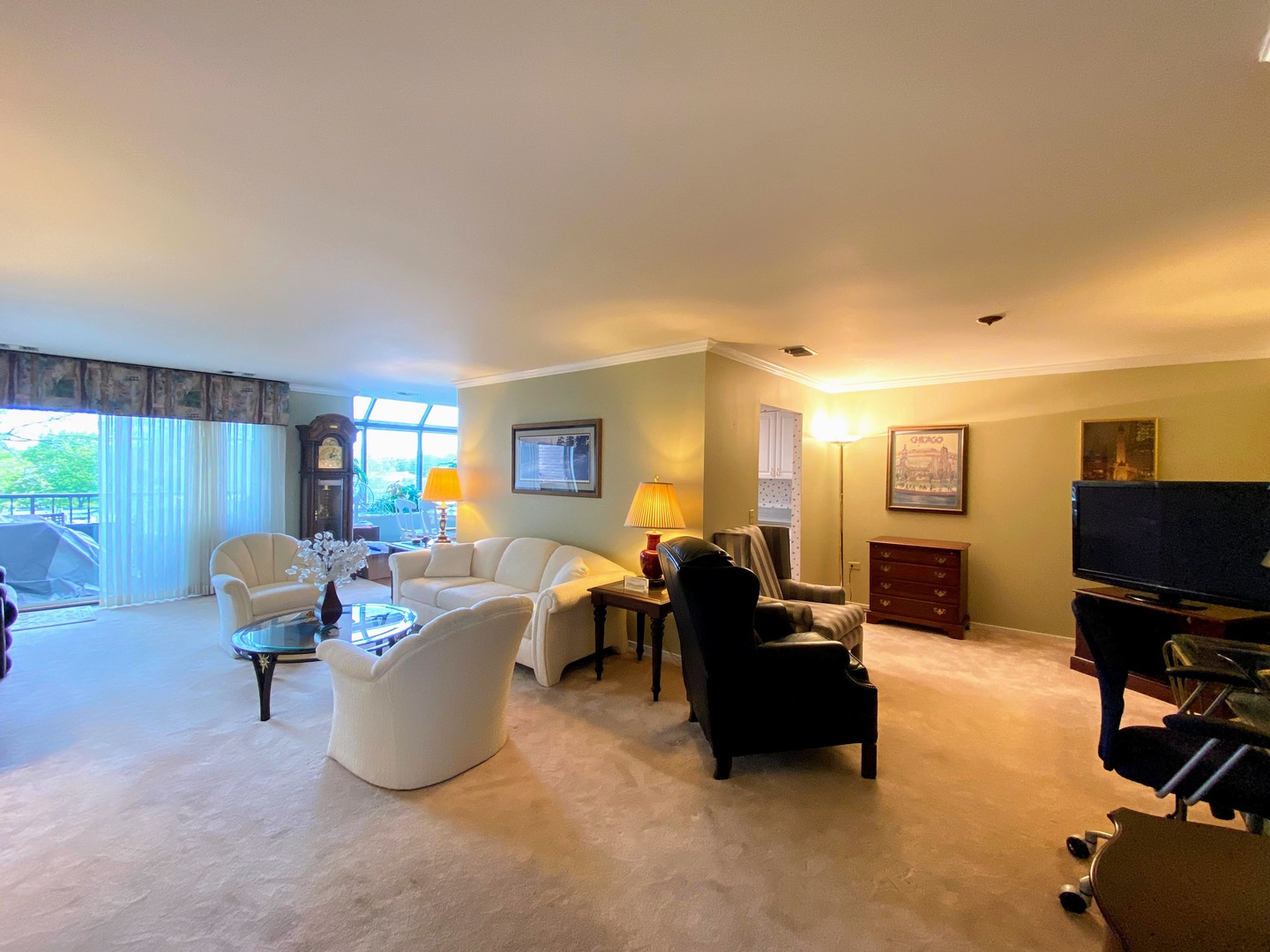 2200 Bouterse Street, Unit 407 Park Ridge, IL 60068 - Photo 6 of 30
