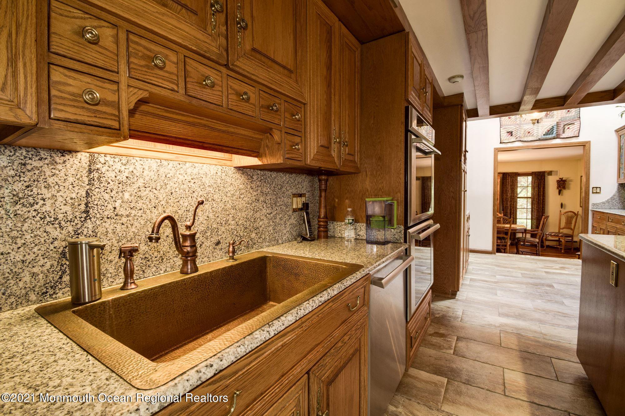 395 Tennent Road Morganville, NJ 07751 - Photo 26 of 71 118_395_Tennent_Road_333765_626078