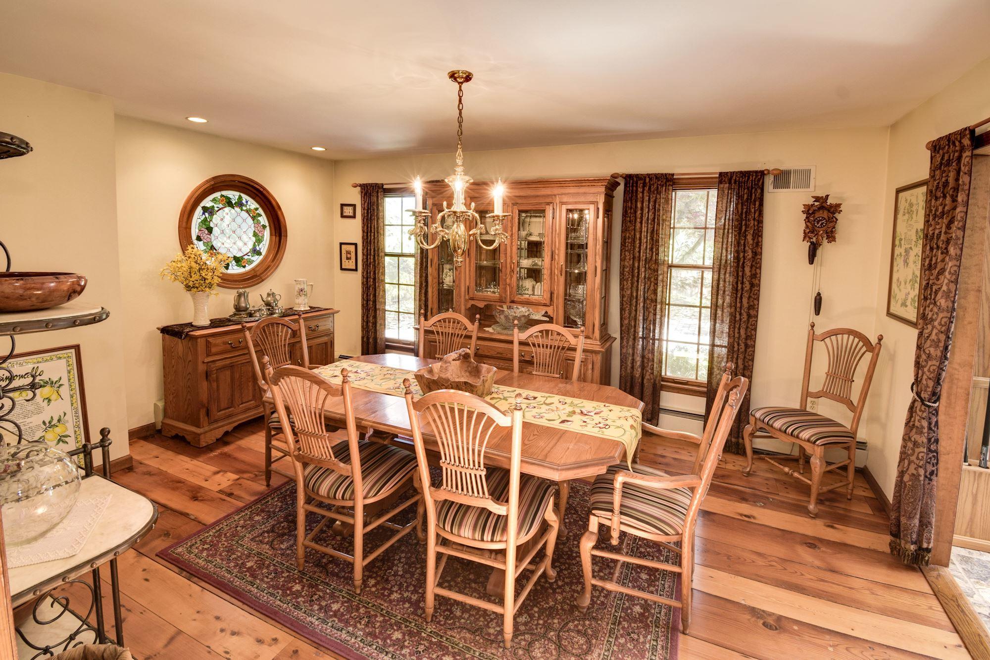 395 Tennent Road Morganville, NJ 07751 - Photo 28 of 71 101_395_Tennent_Road_333765_626078