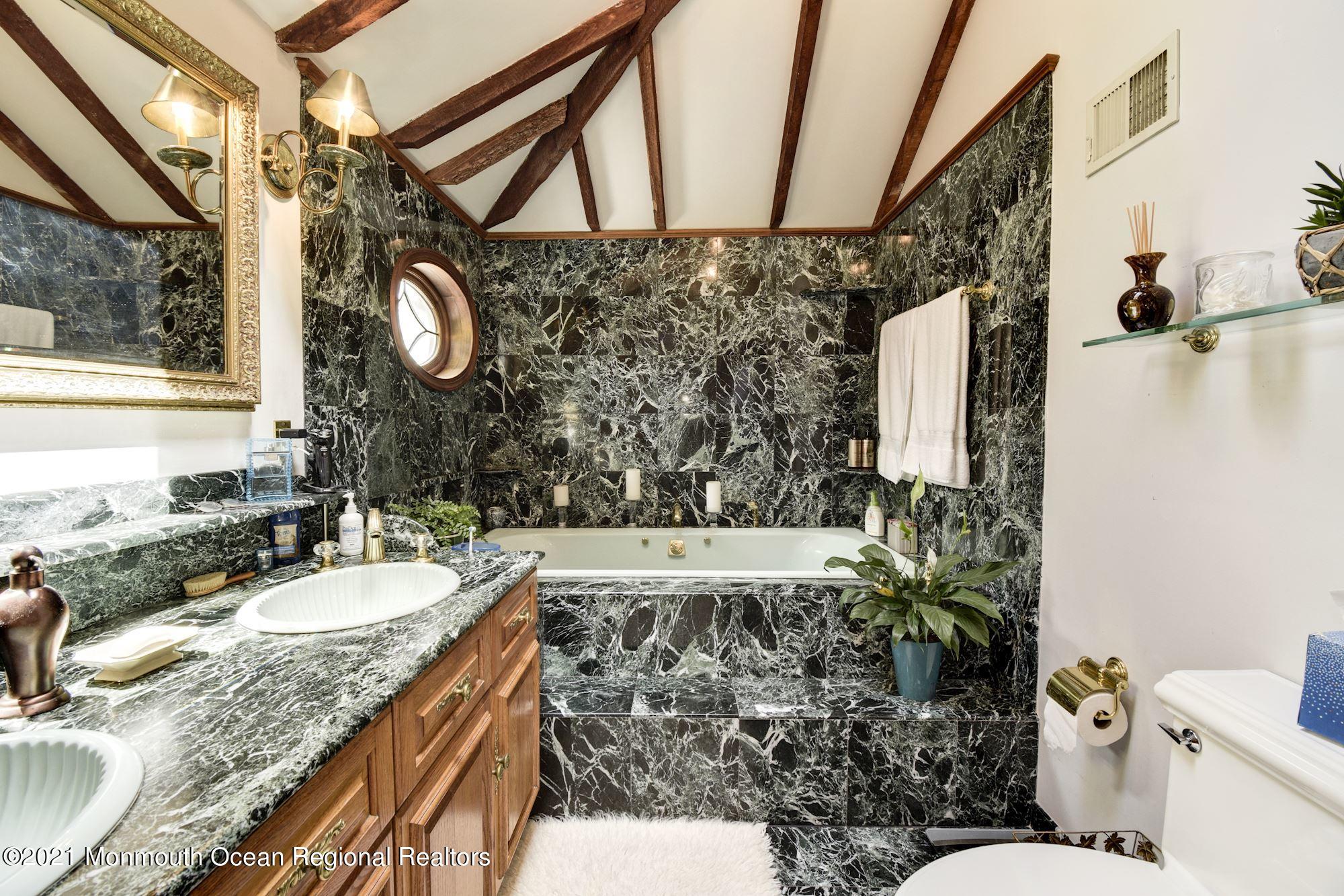 395 Tennent Road Morganville, NJ 07751 - Photo 44 of 71 127_395_Tennent_Road_333765_626078