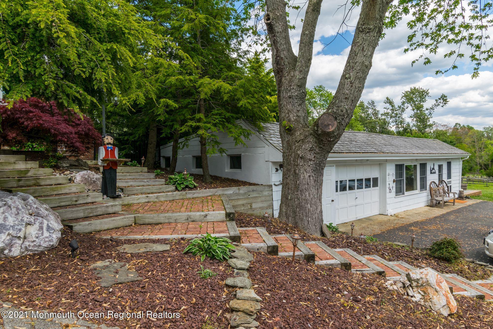 395 Tennent Road Morganville, NJ 07751 - Photo 60 of 71 070_395_Tennent_Road_333765_626078