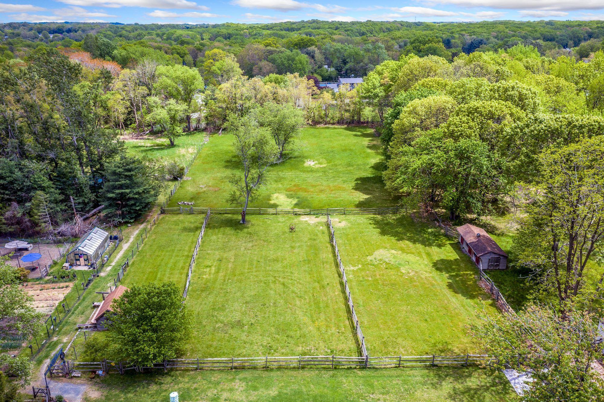 395 Tennent Road Morganville, NJ 07751 - Photo 7 of 71 033_395_Tennent_Road_333765_625724