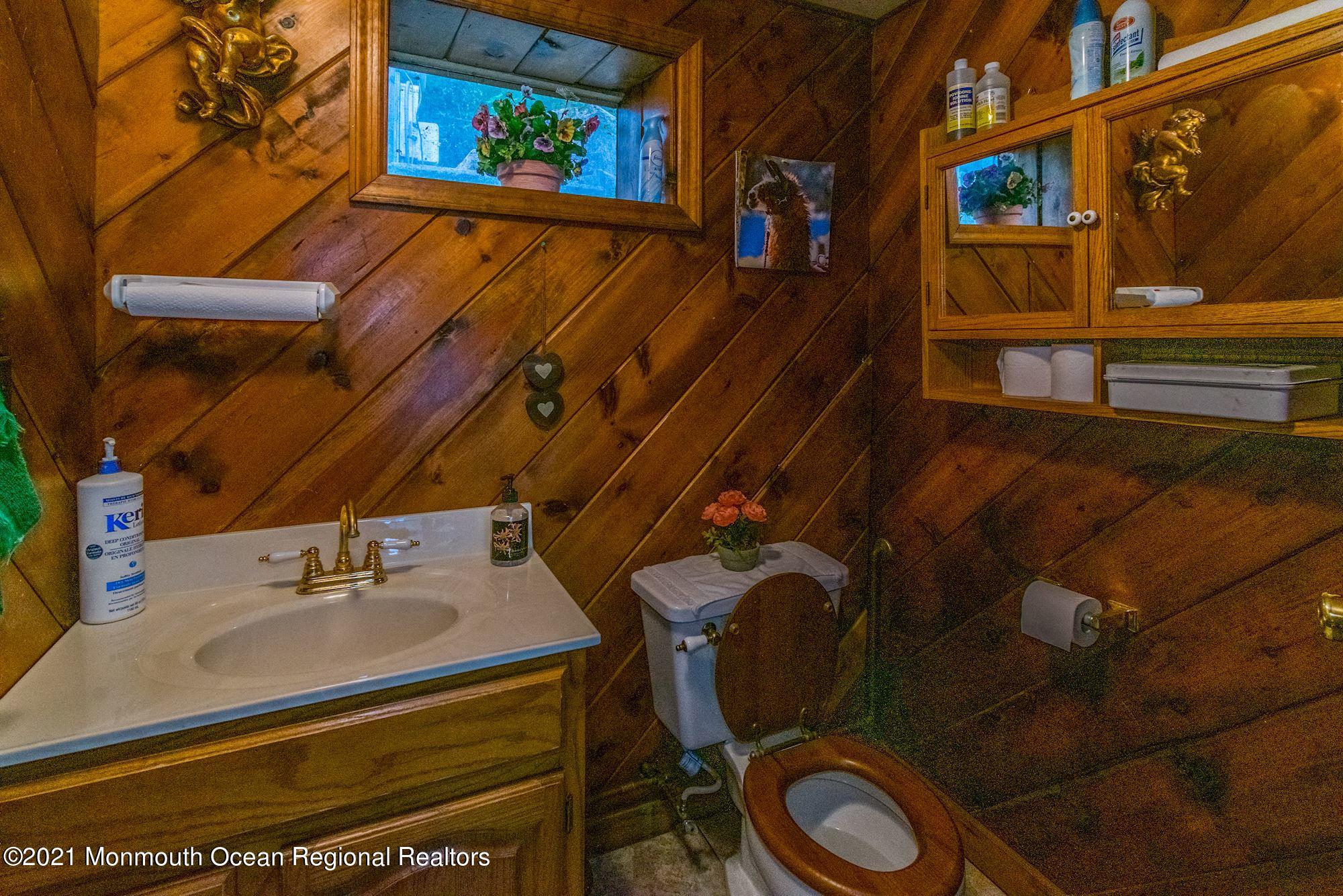 395 Tennent Road Morganville, NJ 07751 - Photo 65 of 71 093_395_Tennent_Road_333765_626078