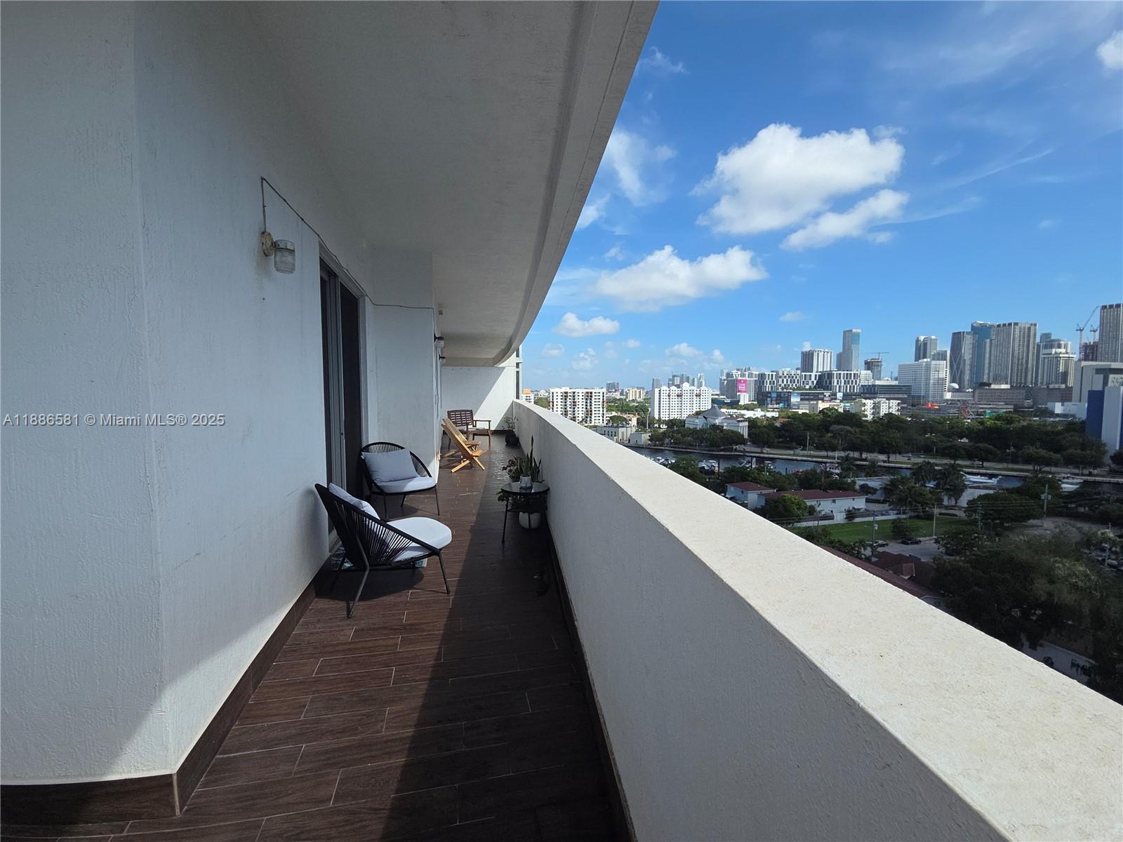 36 Northwest 6th Avenue, Unit TS9 Miami, FL 33128 - Photo 5 of 50 a view of balcony