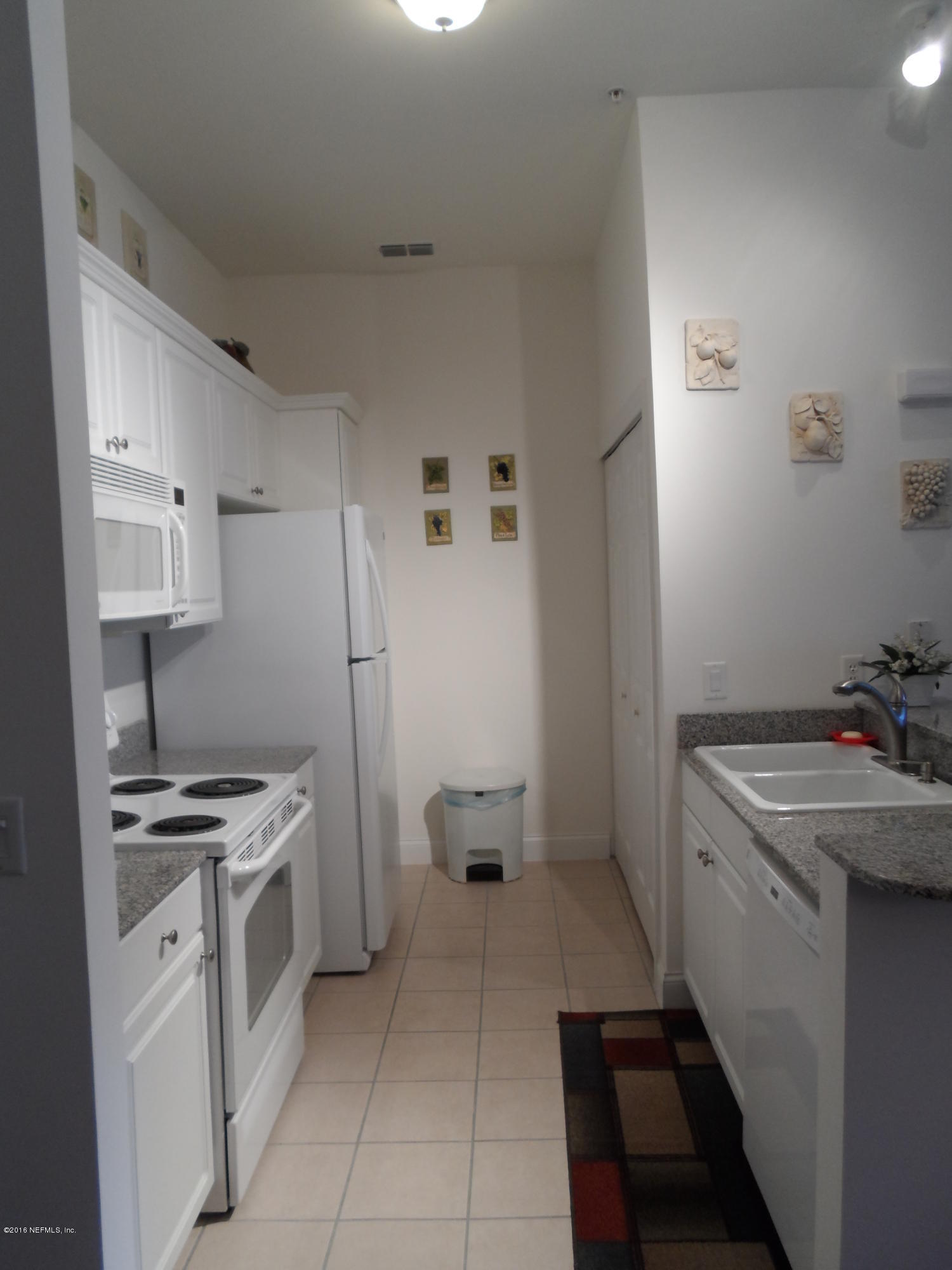 320 Ryder Cup Circle, Unit 303 St. Augustine, FL 32092 - Photo 7 of 19 Kitchen