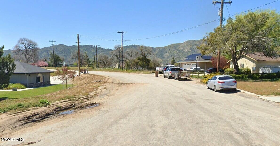 19300 Moon Drive Tehachapi, CA 93561 - Photo 1 of 13 a view of a street with cars