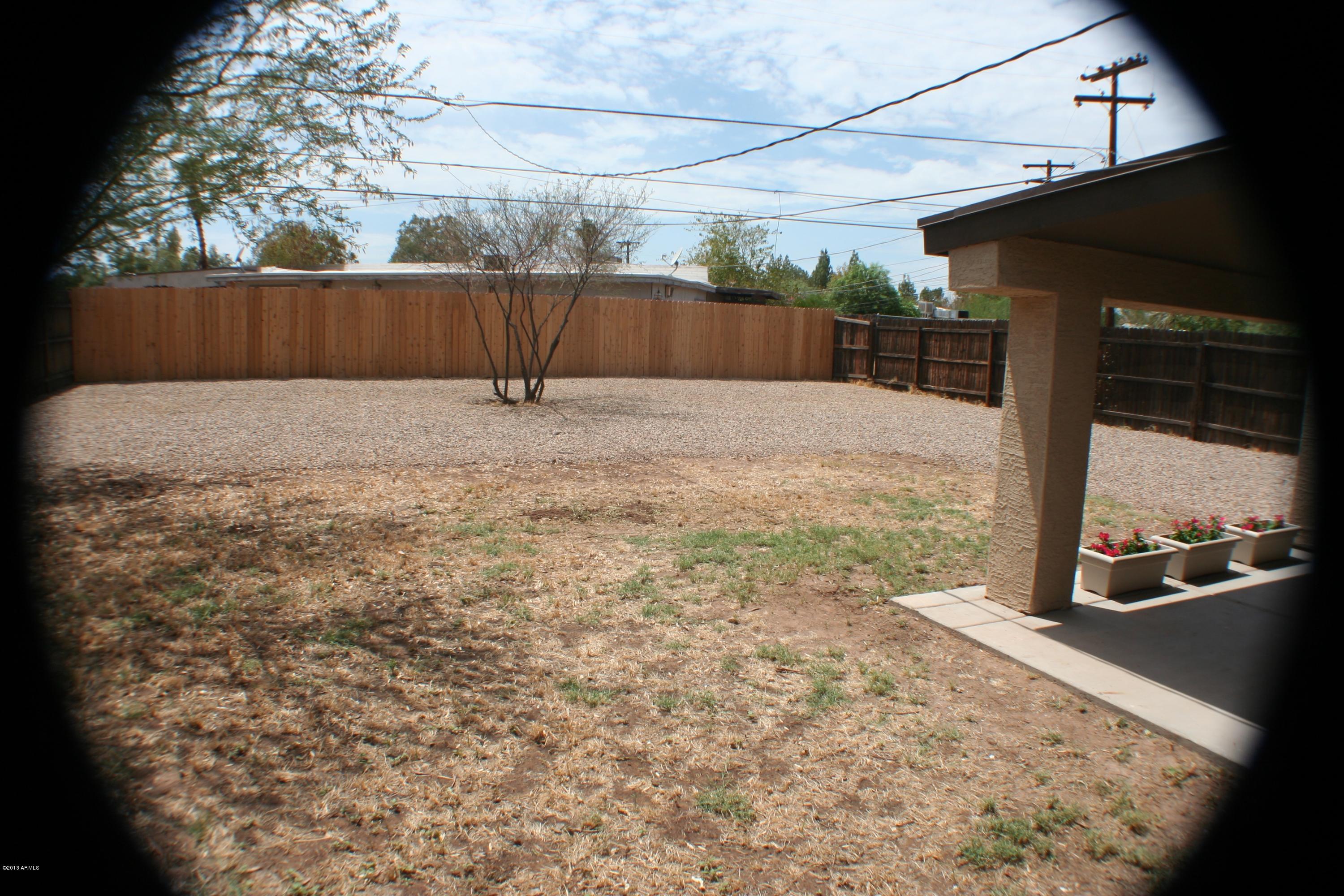 406 South Roberts Road Tempe, AZ 85281 - Photo 15 of 31 012