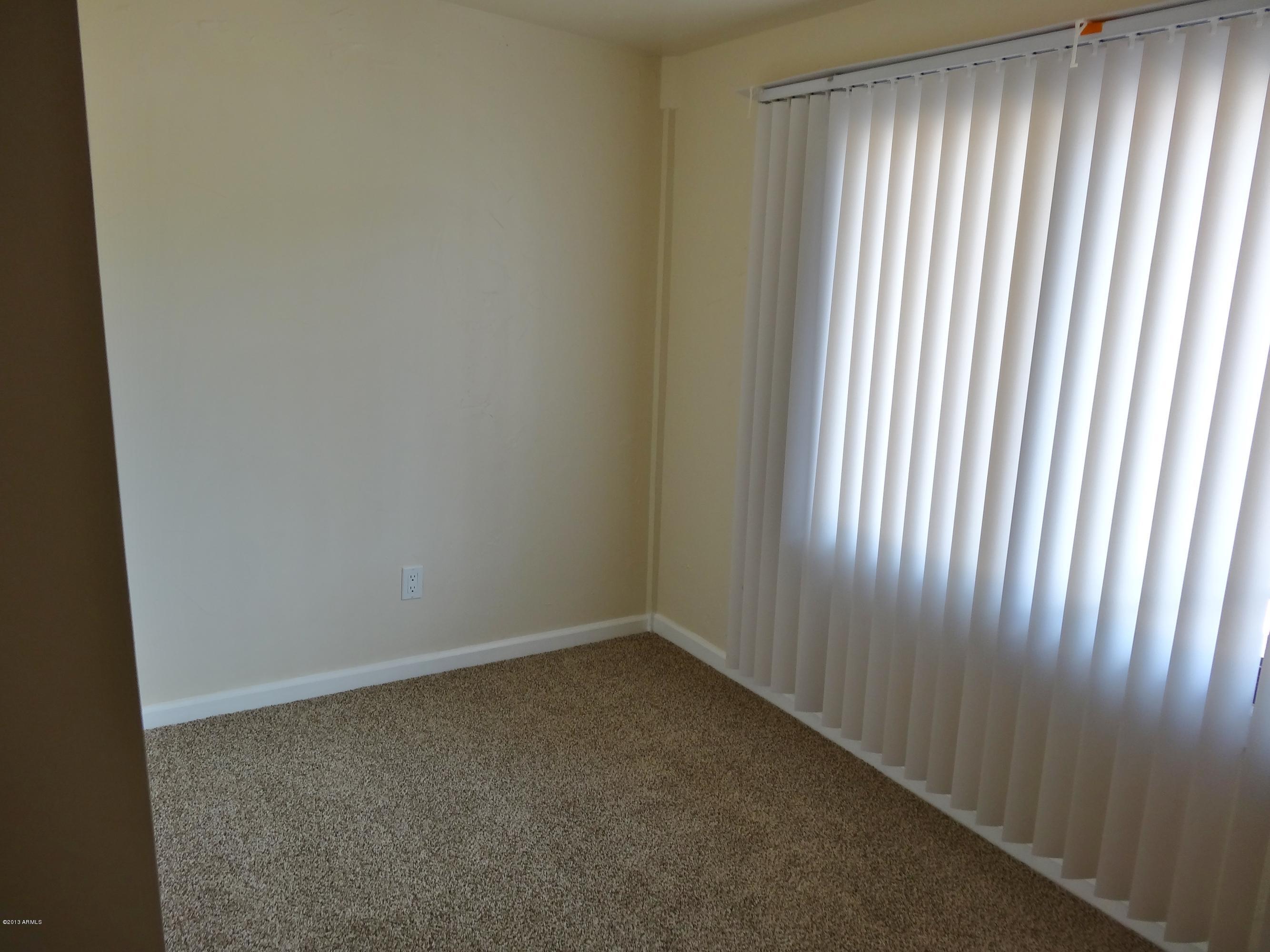 406 South Roberts Road Tempe, AZ 85281 - Photo 25 of 31 109