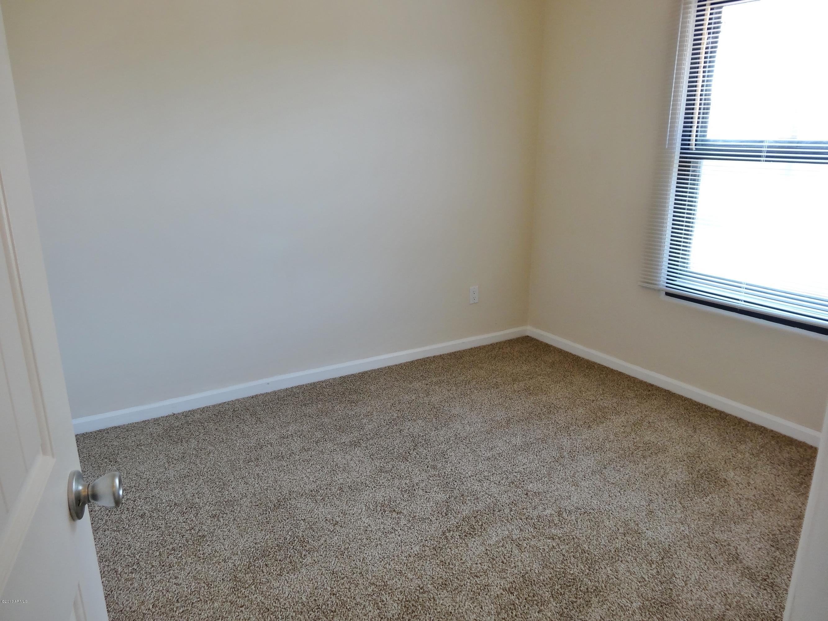 406 South Roberts Road Tempe, AZ 85281 - Photo 26 of 31 106