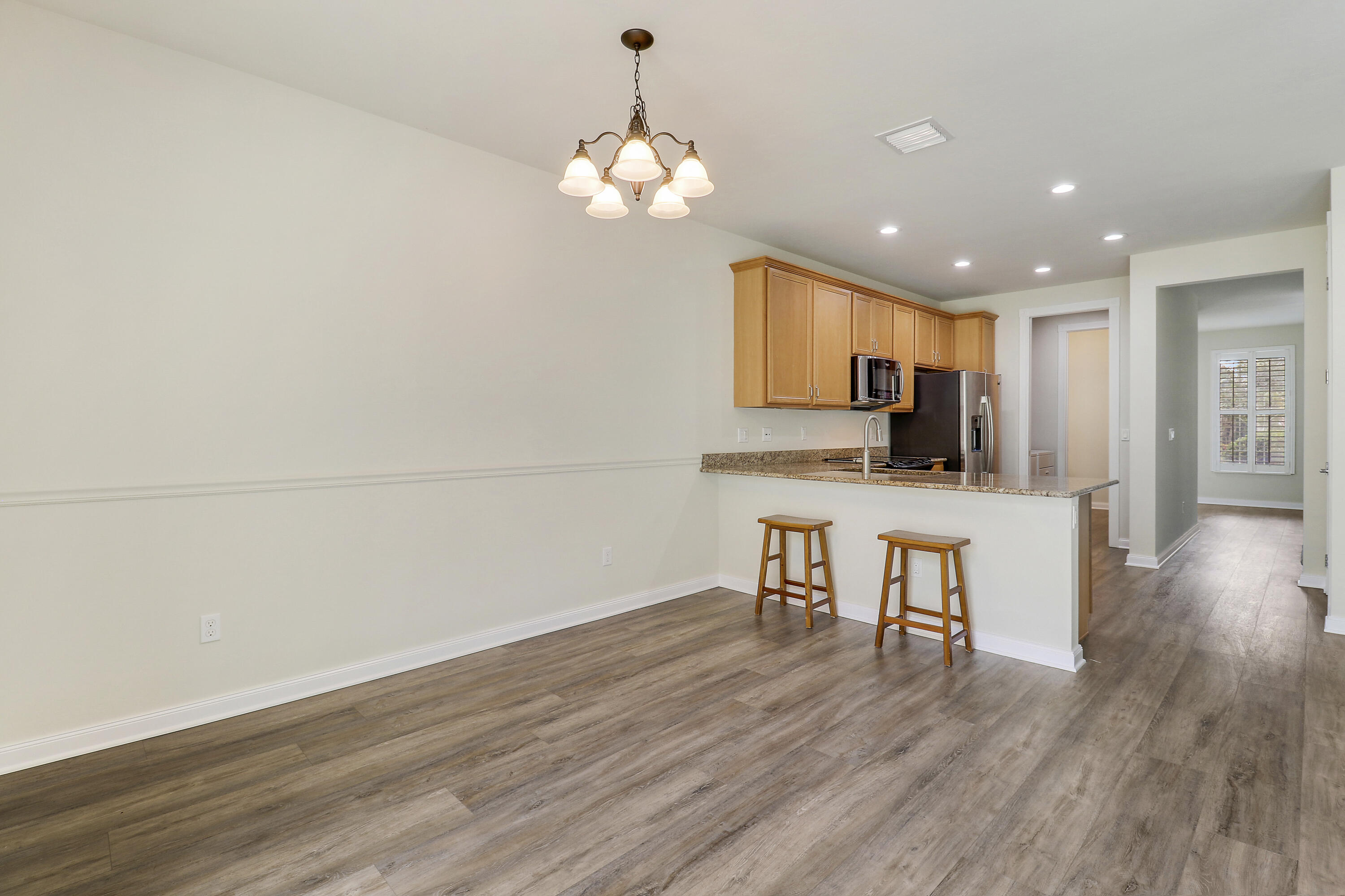 1043 Key Largo Street Jupiter, FL 33458 - Photo 9 of 46 Great Room